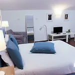 Aduepassi *