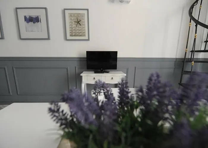 Aduepassi Apartment