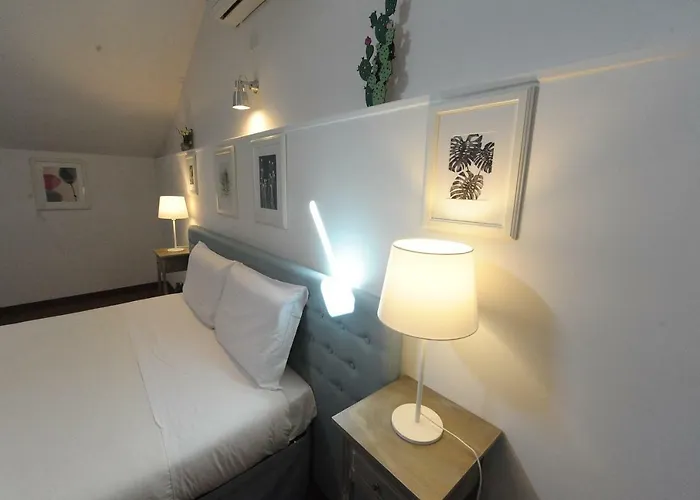 Aduepassi Apartment